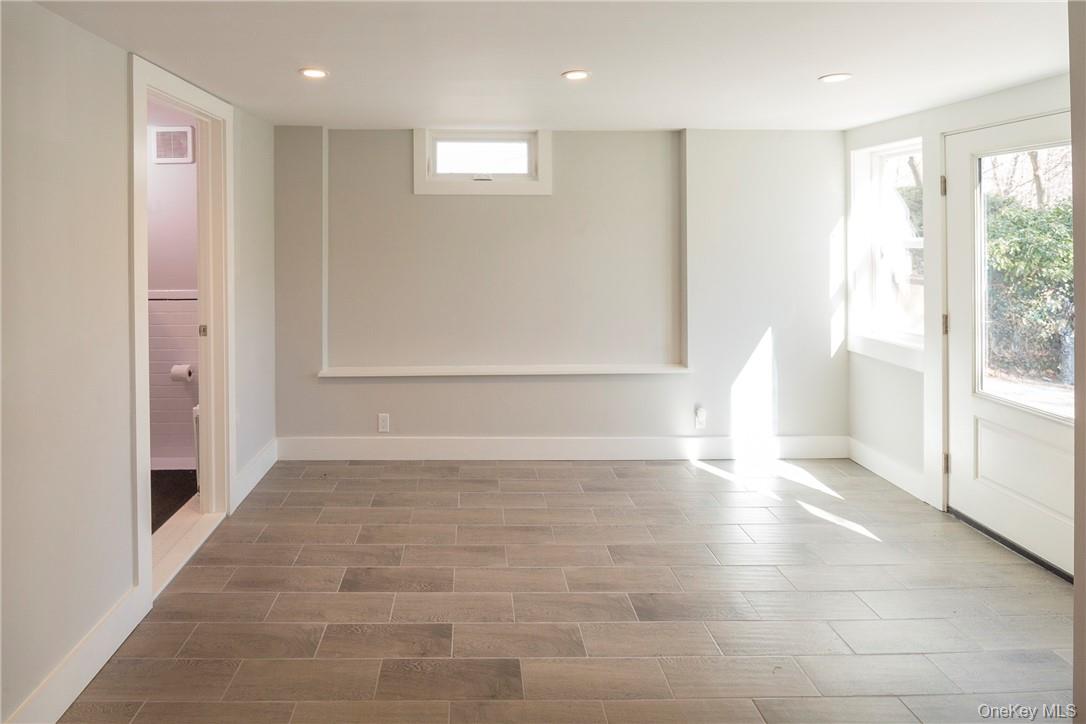 64 Parkview Drive, Bronxville, NY 10708