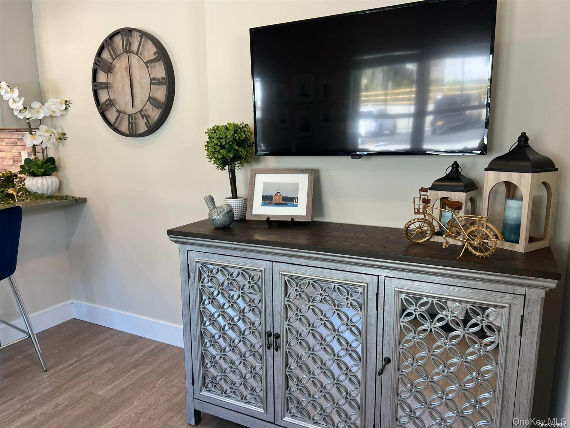 1080 New York Avenue # 303, Huntington Station, NY 11746