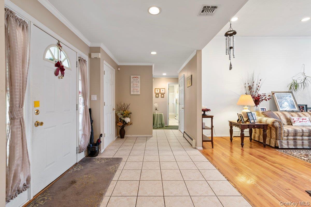 11 Moran Court, Manorville, NY 11949