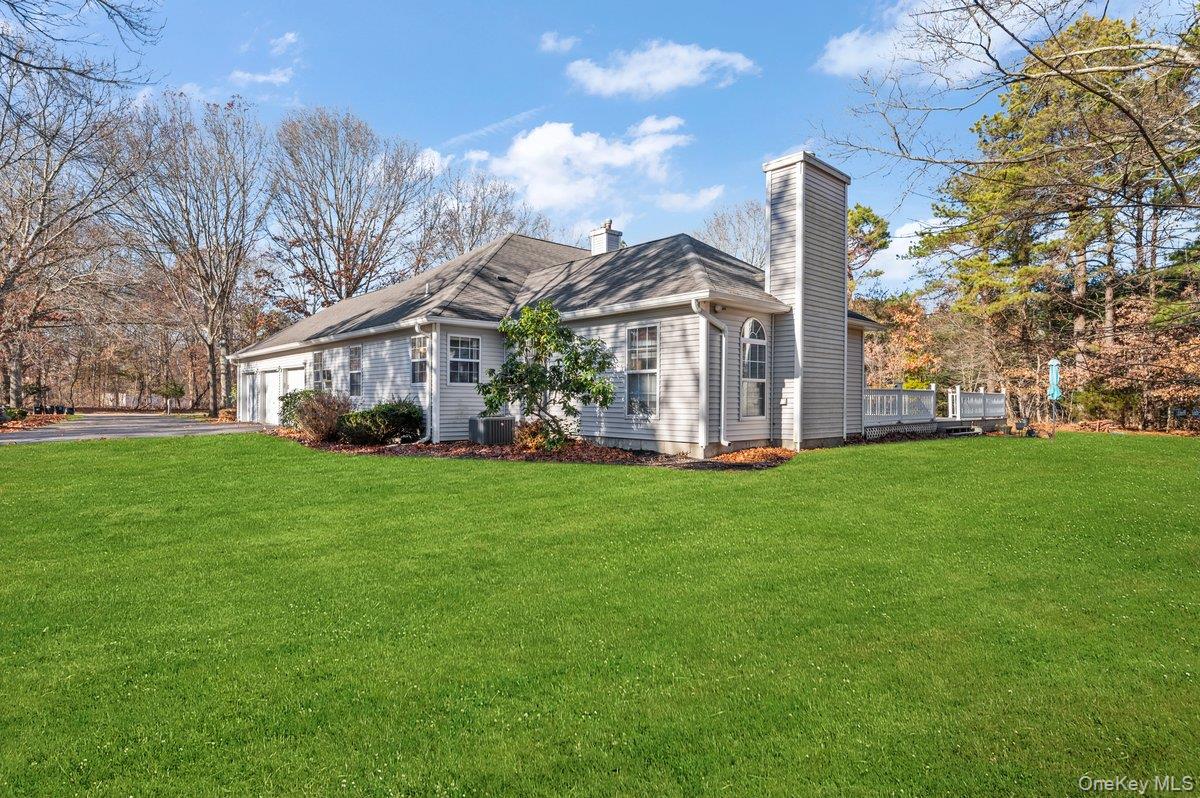 11 Moran Court, Manorville, NY 11949