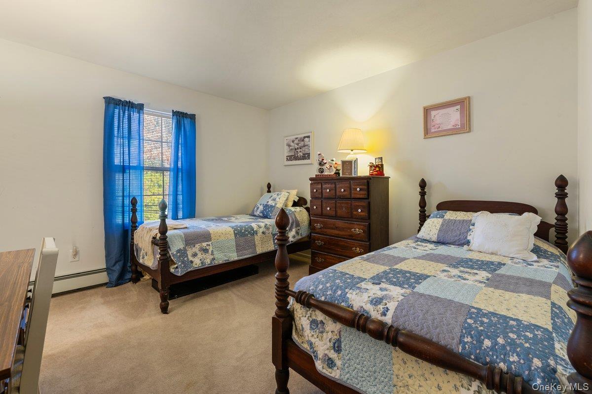 11 Moran Court, Manorville, NY 11949