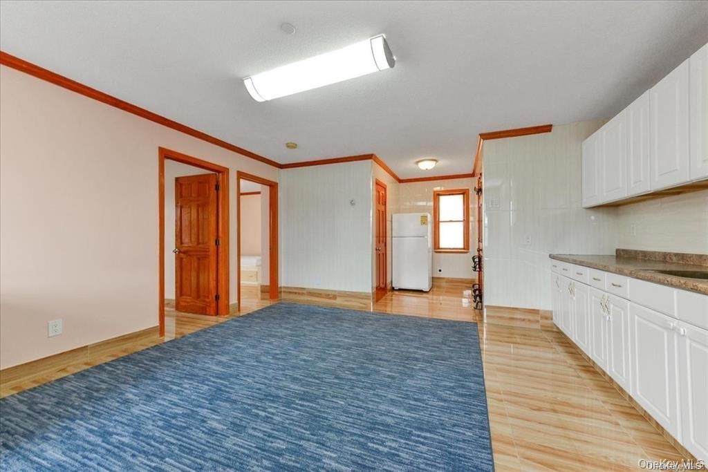 147-40 Jewel Avenue, Kew Garden Hills, NY 11367