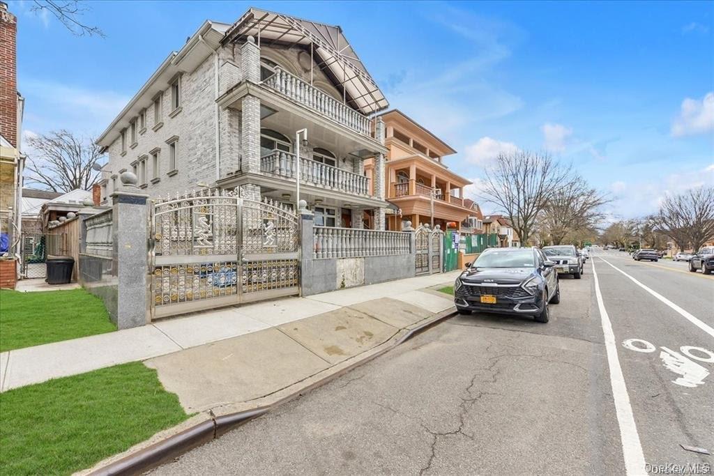 147-40 Jewel Avenue, Kew Garden Hills, NY 11367
