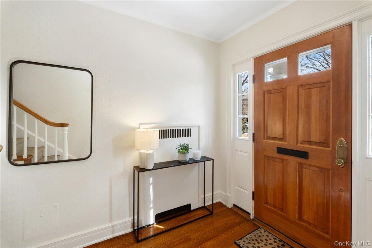 43 Tompkins Road, Scarsdale, NY 10583