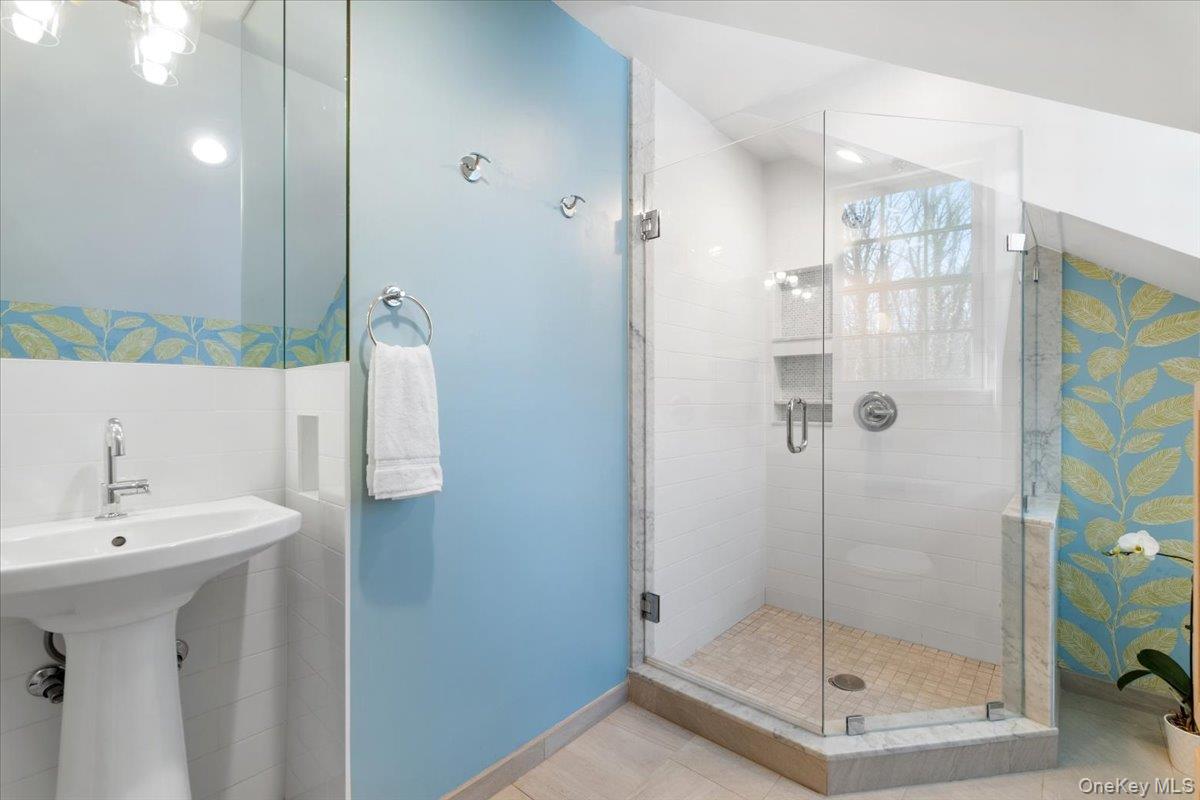 43 Tompkins Road, Scarsdale, NY 10583