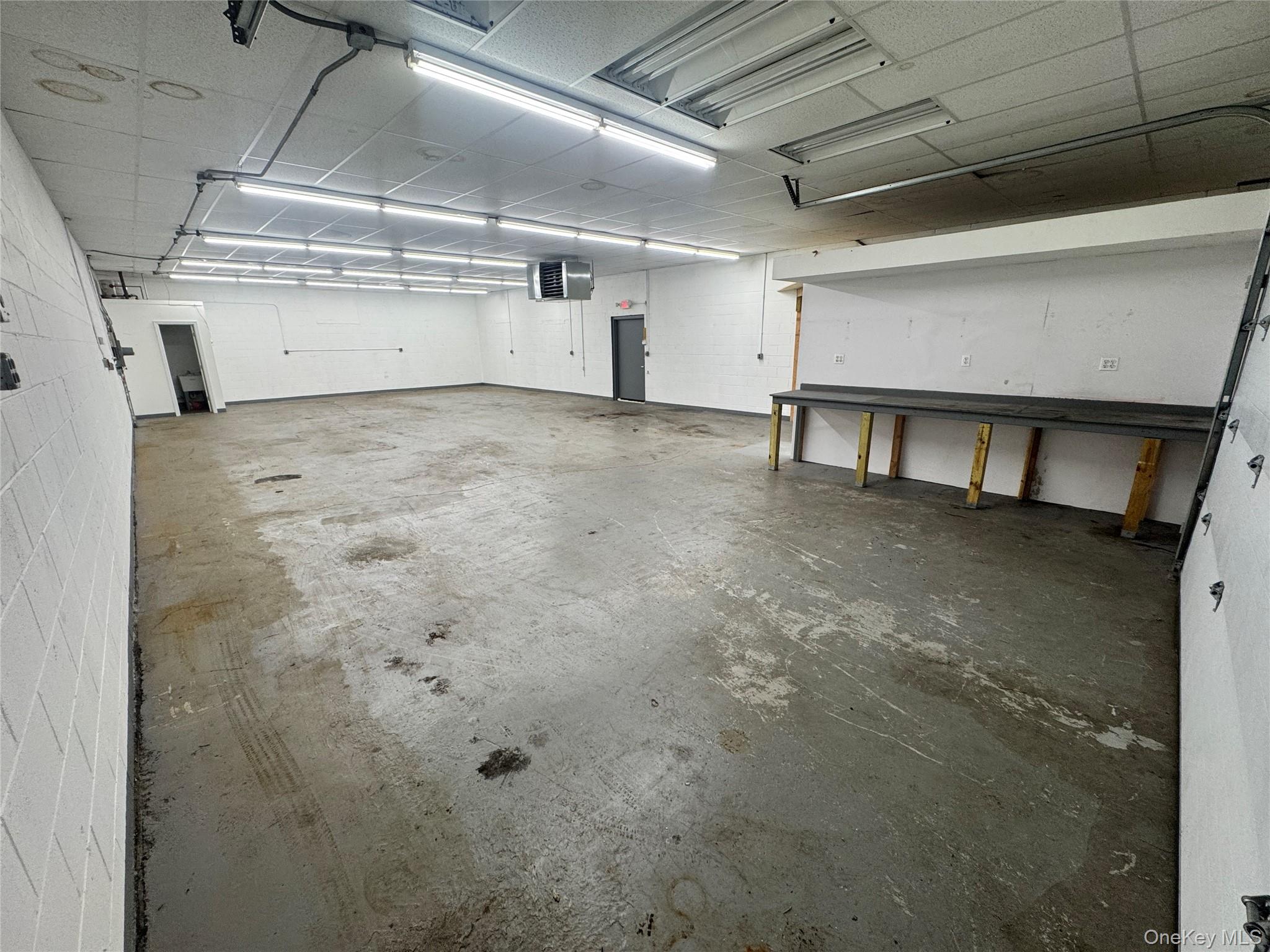 32 Allen Boulevard, Farmingdale, NY 11735