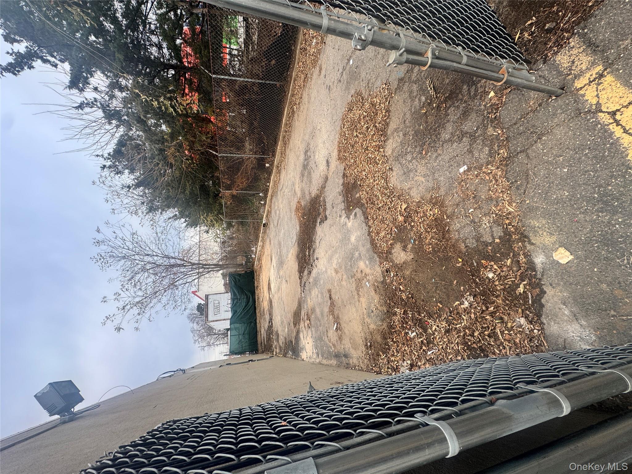 32 Allen Boulevard, Farmingdale, NY 11735