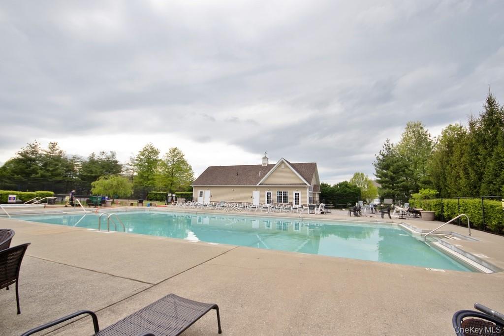 836 Huntington Drive, Fishkill, NY 12524