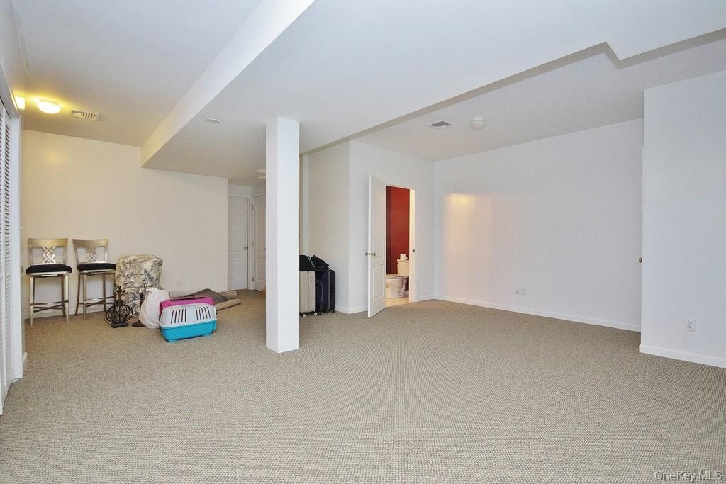 836 Huntington Drive, Fishkill, NY 12524