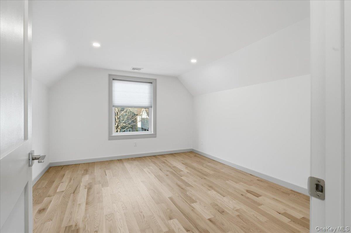 336 2nd Street Street, Greenport, NY 11944