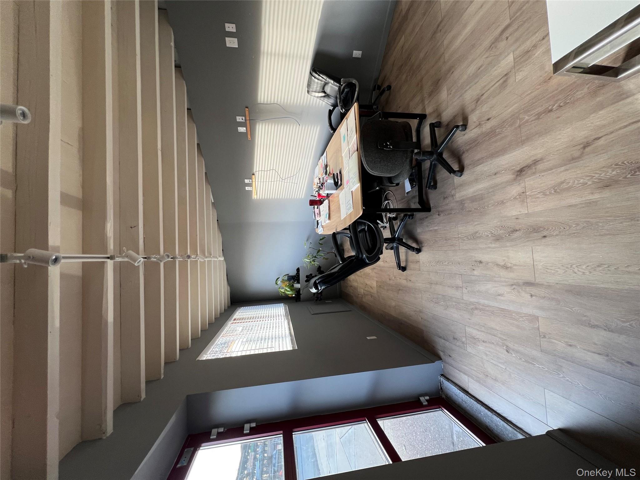 60-75 Eliot Ave, Maspeth, NY 11378