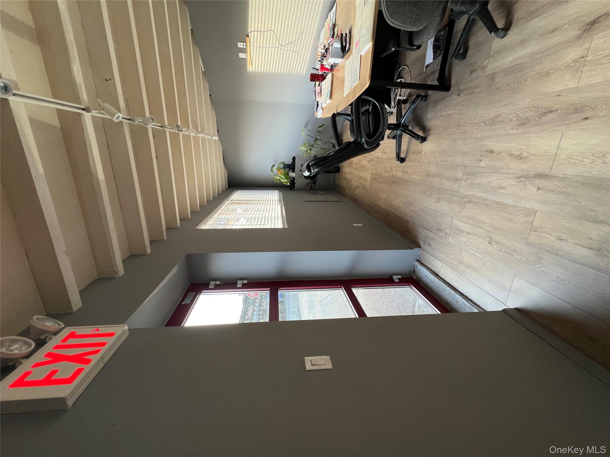 60-75 Eliot Ave, Maspeth, NY 11378