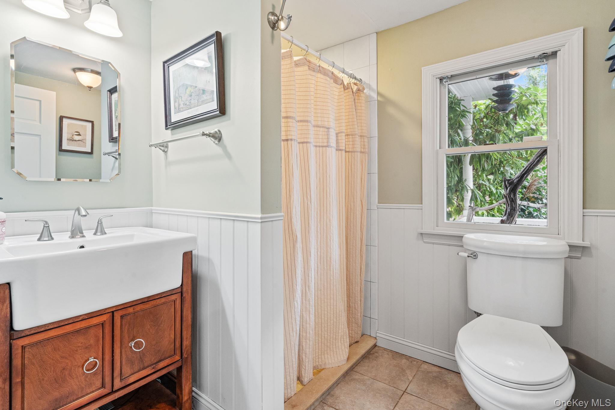 170 North Country Road, Miller Place, NY 11764