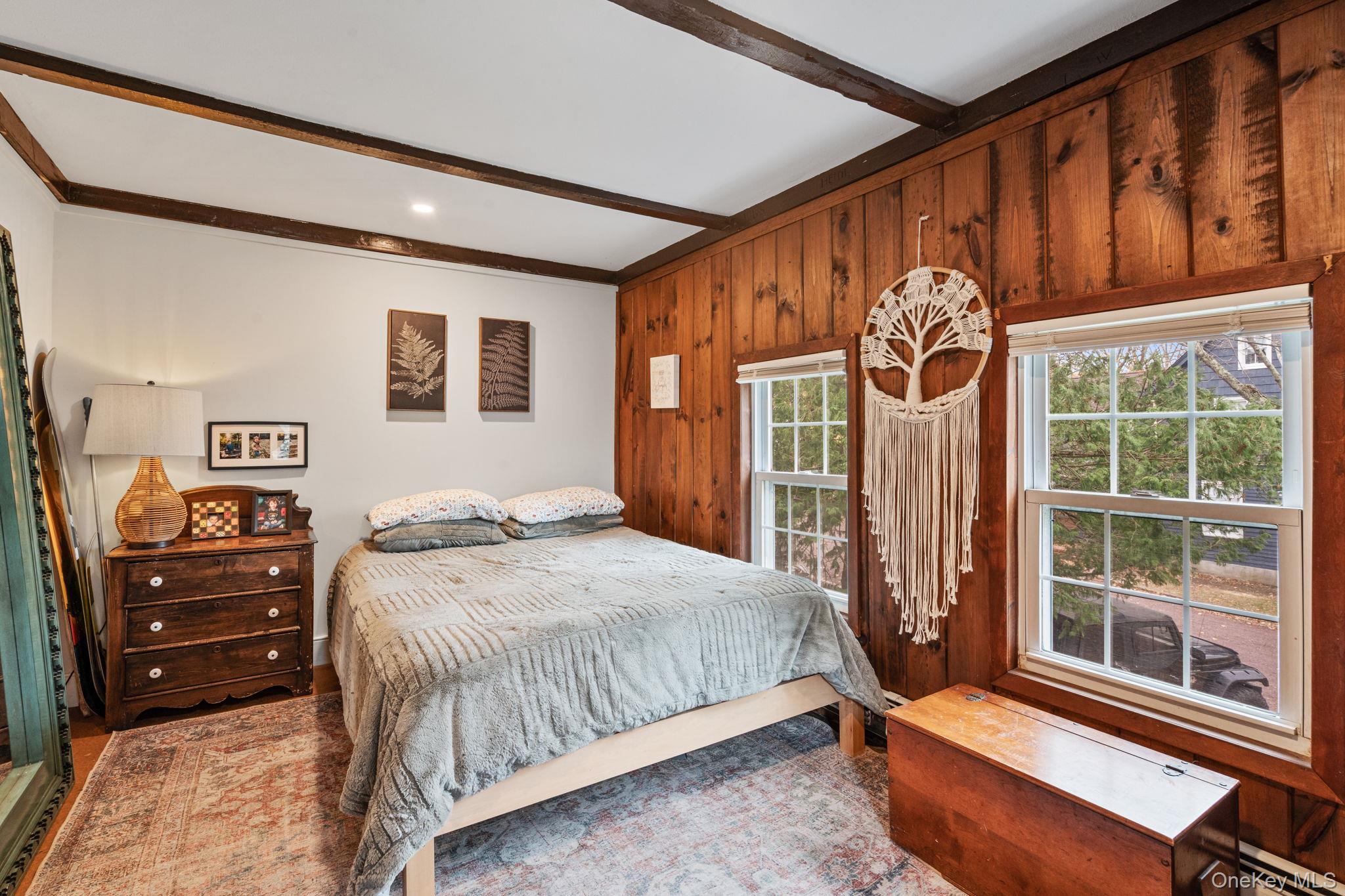 170 North Country Road, Miller Place, NY 11764