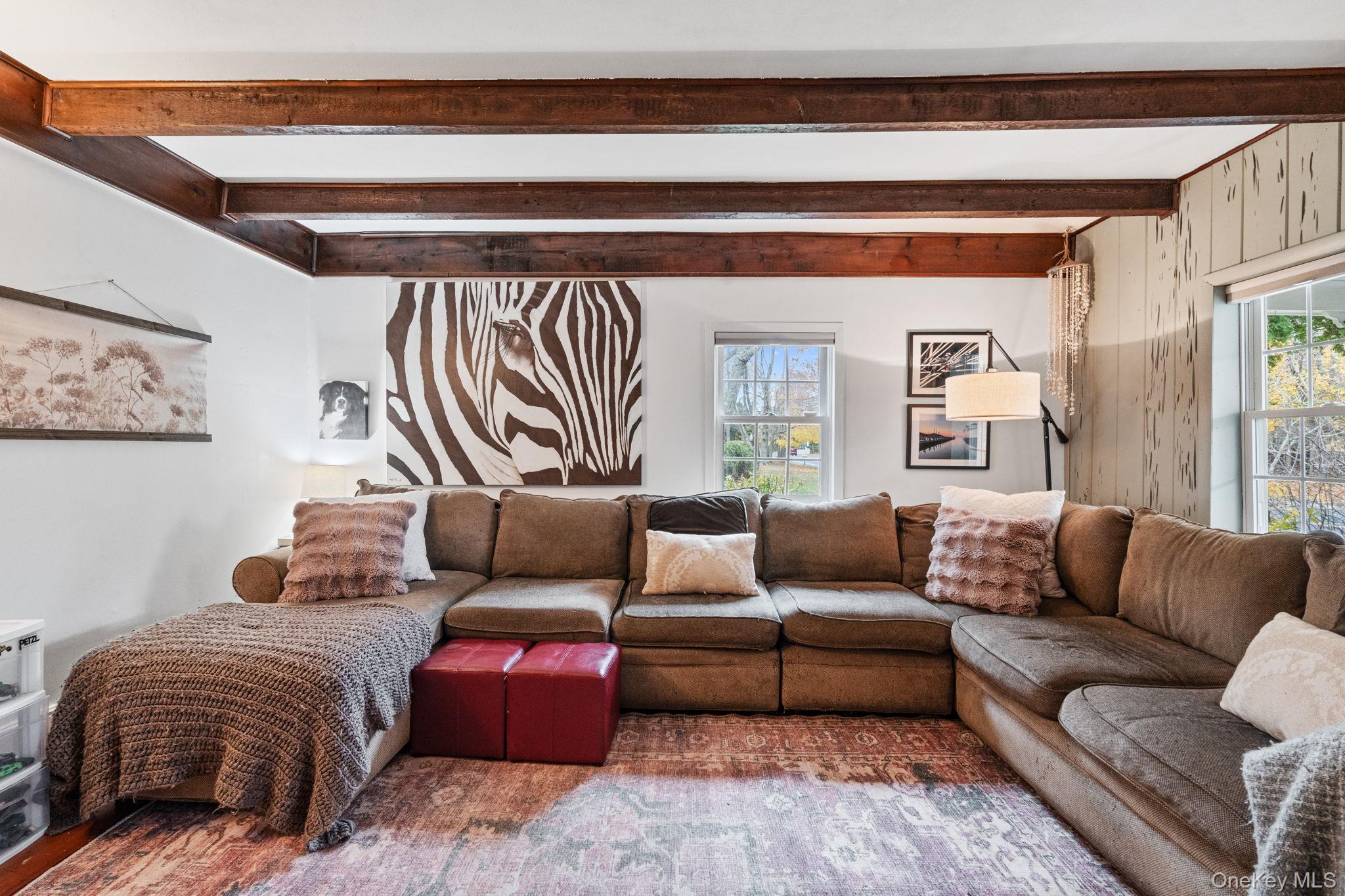 170 North Country Road, Miller Place, NY 11764