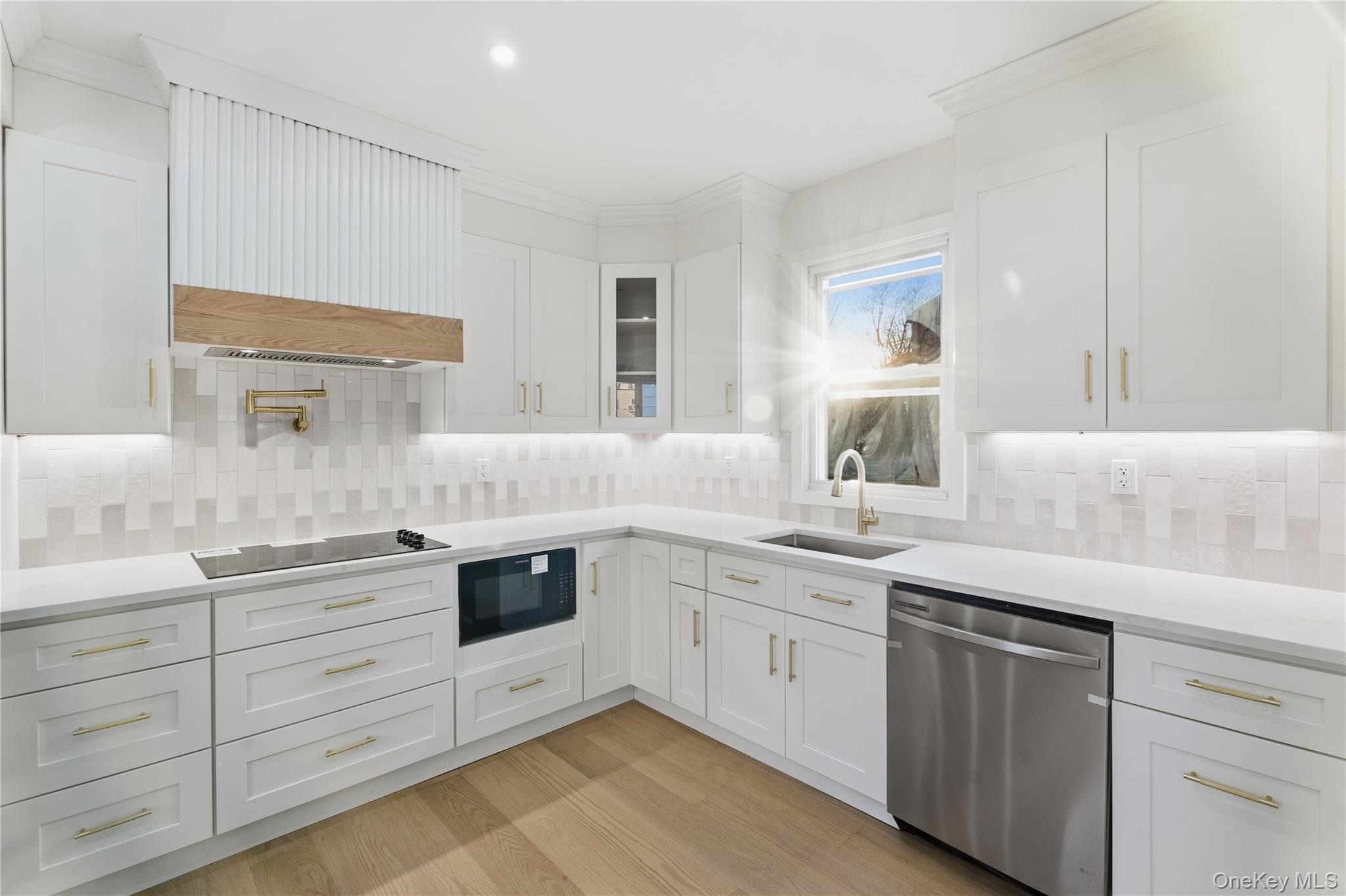 135 Whaley Street, Freeport, NY 11520