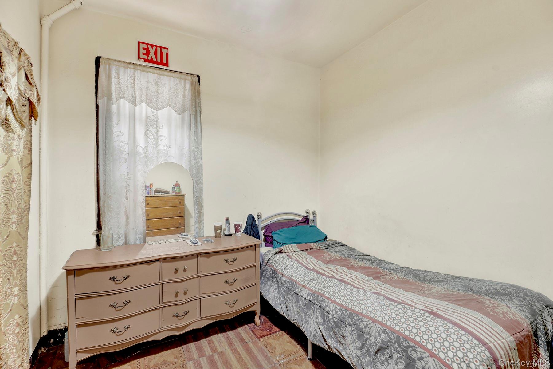 443 Marion Street, Brooklyn, NY 11233