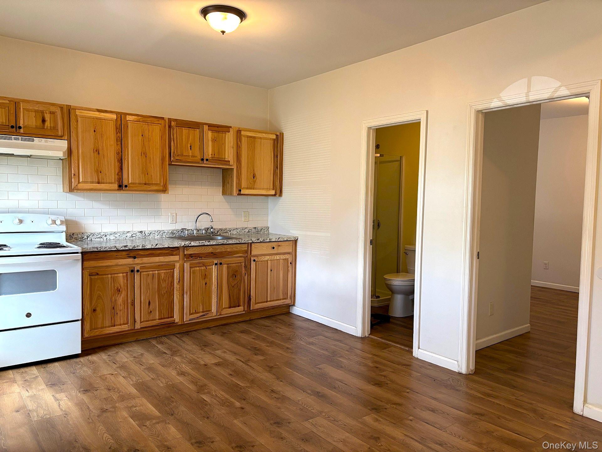 454 Route 376 # Unit 1A, Hopewell Junction, NY 12533