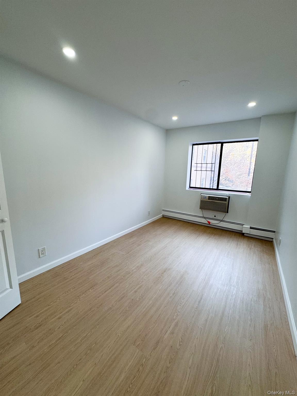 140-40 34th Avenue # 2a, Flushing, NY 11354
