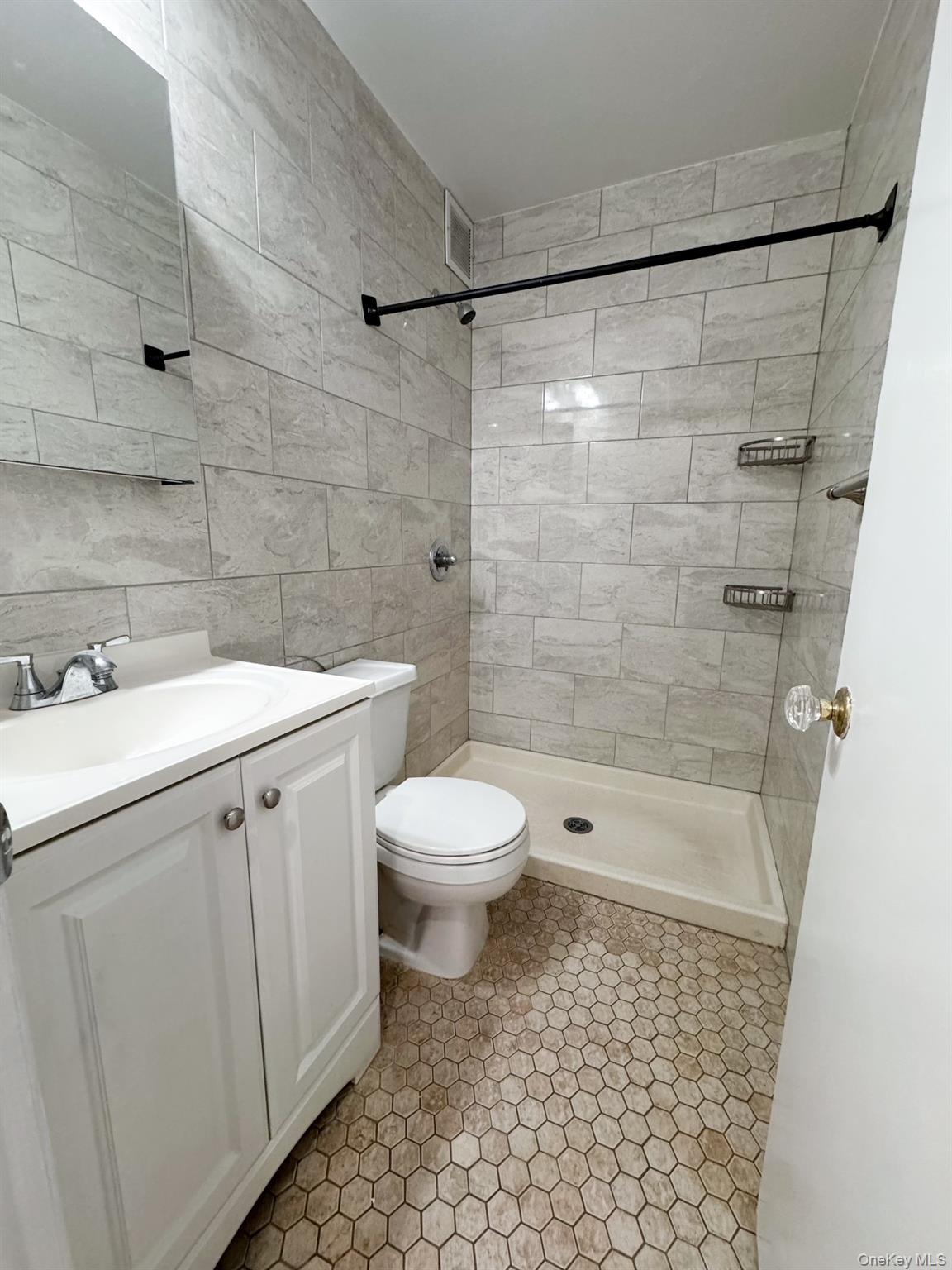 140-40 34th Avenue # 2a, Flushing, NY 11354