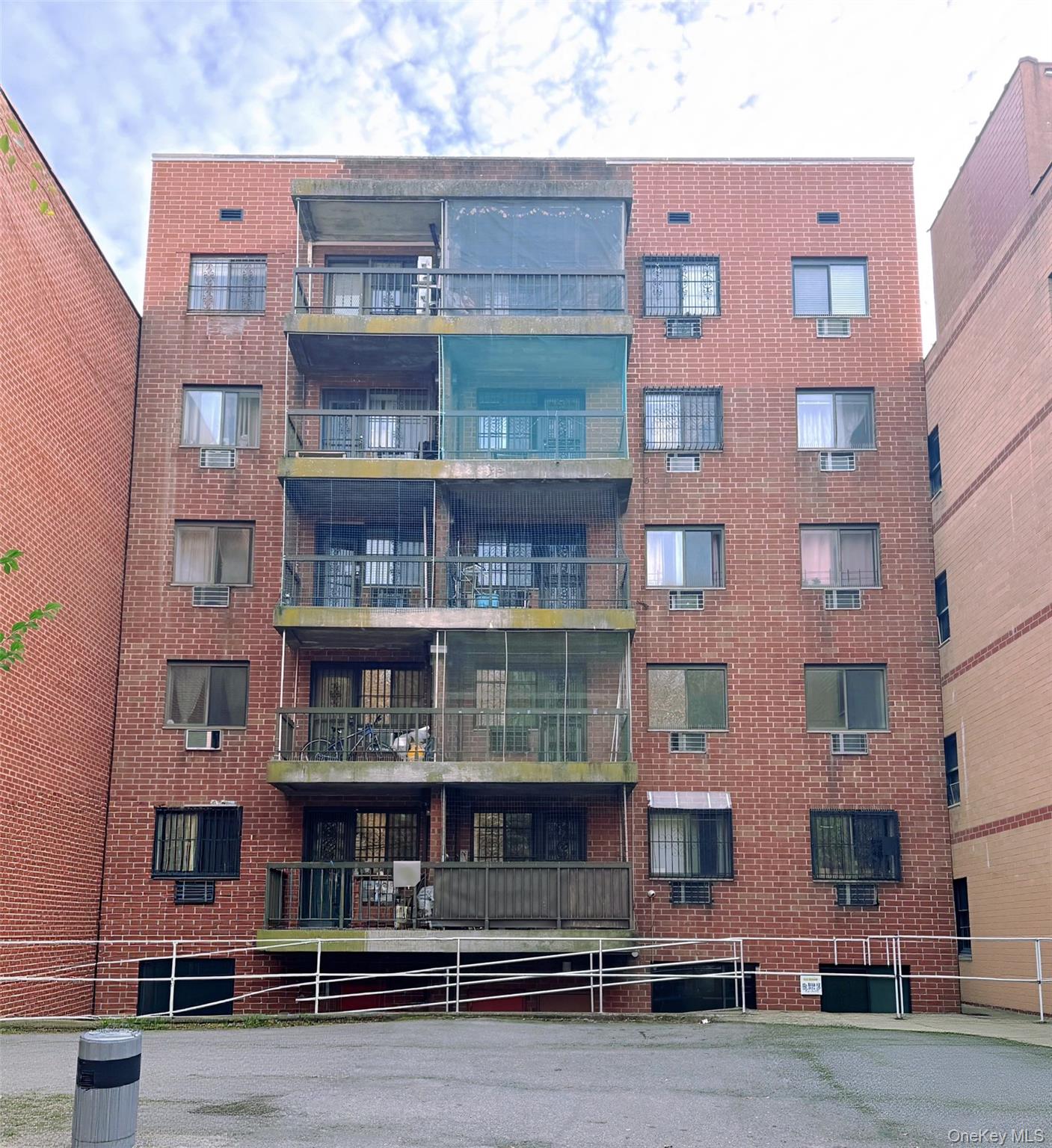 140-40 34th Avenue # 2a, Flushing, NY 11354