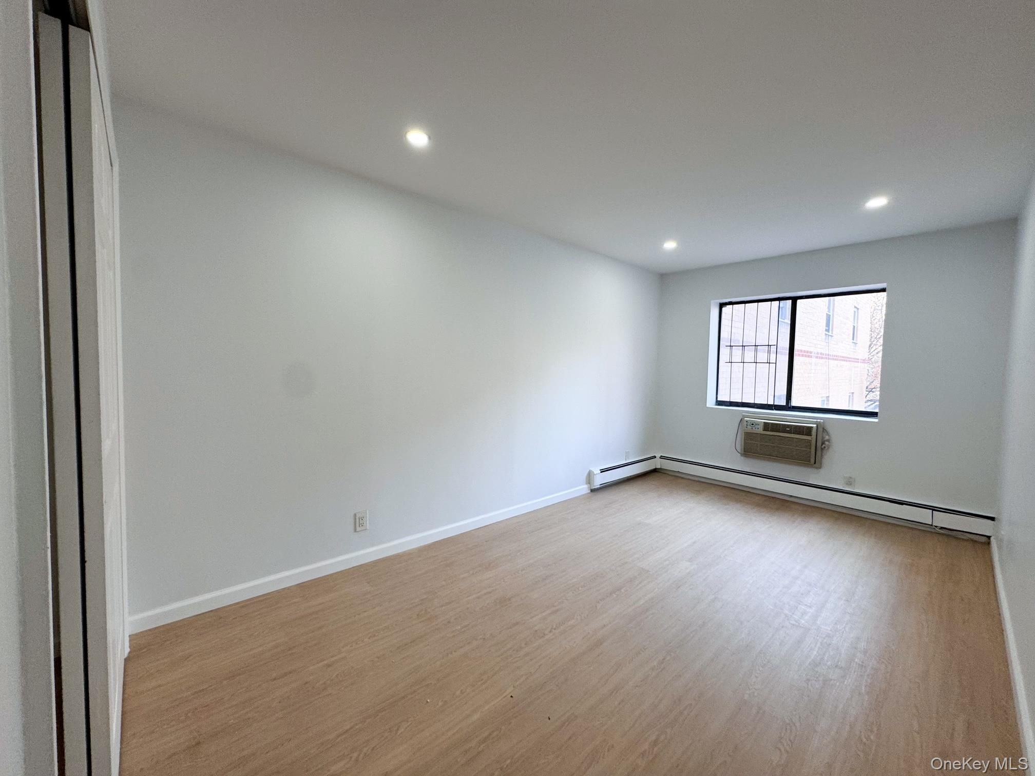 140-40 34th Avenue # 2a, Flushing, NY 11354