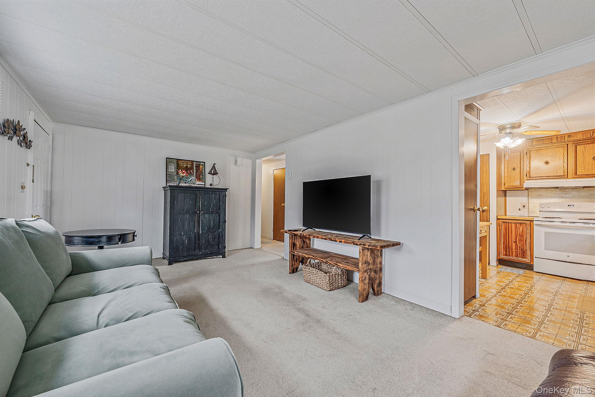 22 Limetree Drive, Manorville, NY 11949