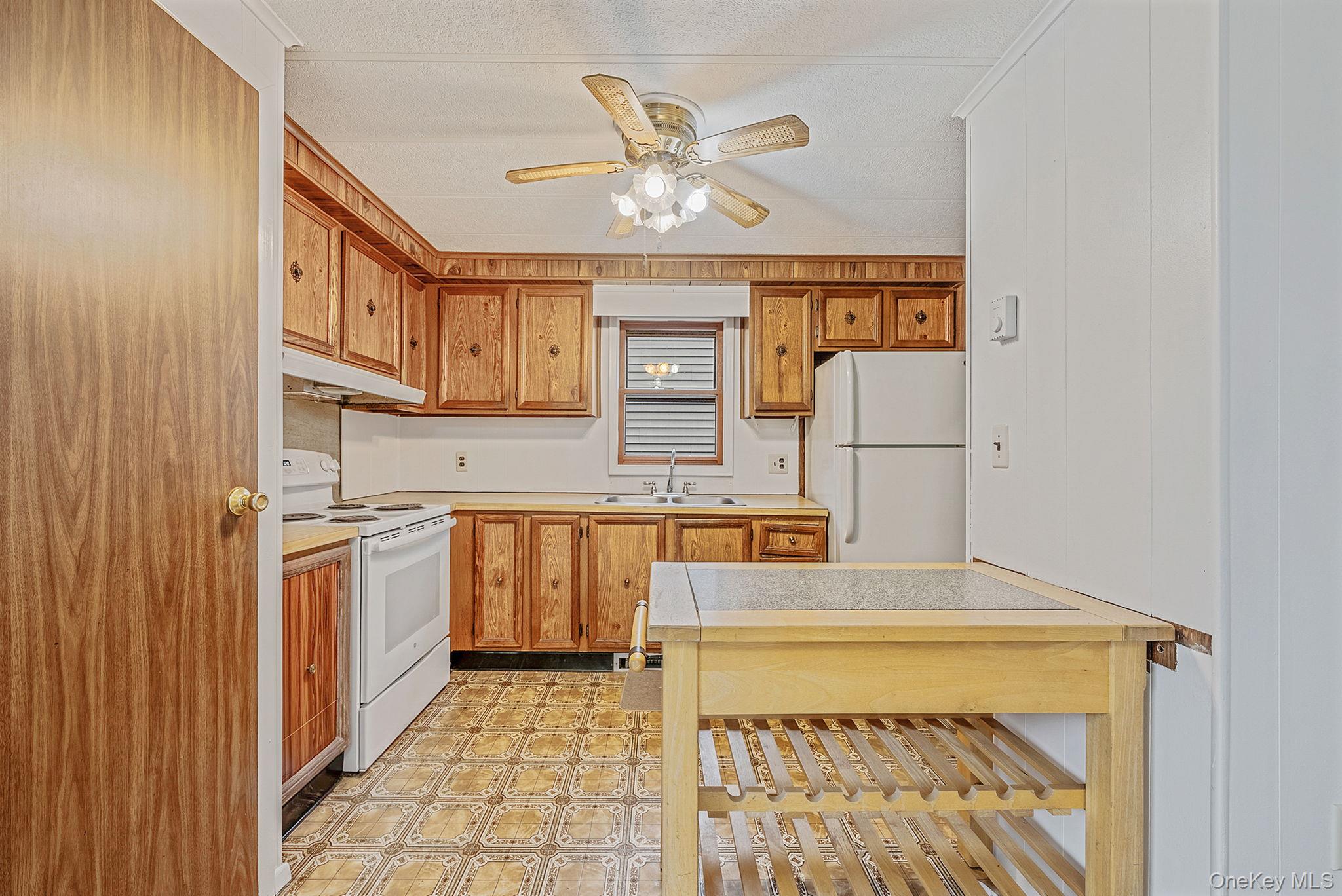 22 Limetree Drive, Manorville, NY 11949