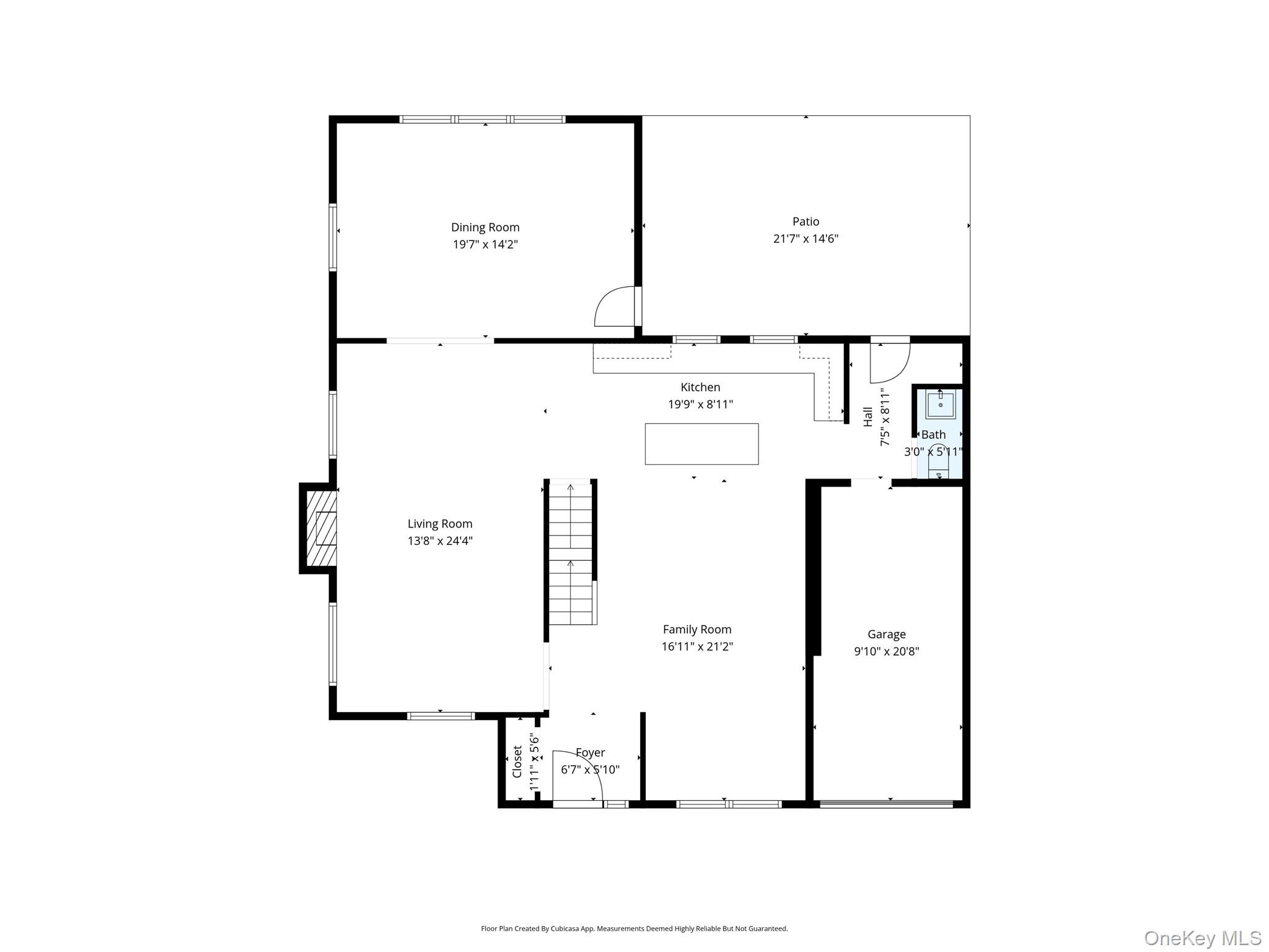 11 Entrance Road, East Hills, NY 11577