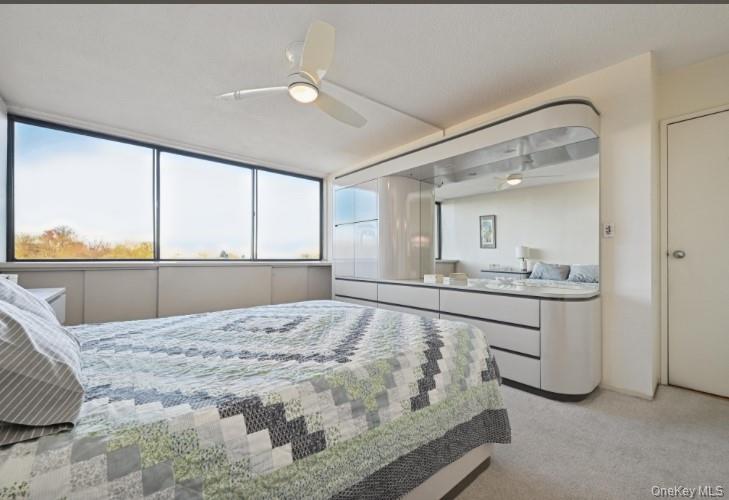 1 BAY CLUB Drive # 6V, Bayside, NY 11360