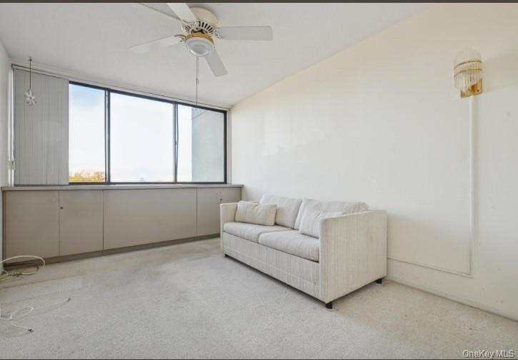 1 BAY CLUB Drive # 6V, Bayside, NY 11360