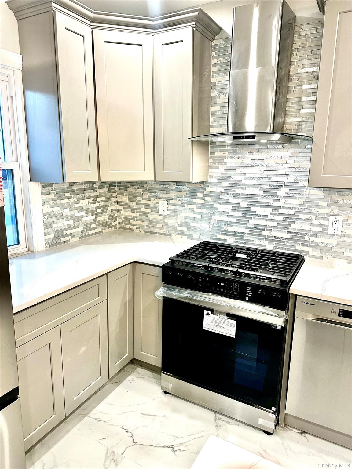 13749 231st Street, Laurelton, NY 11413