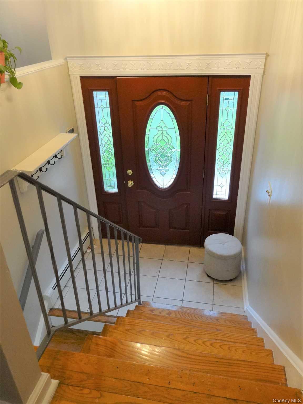 23 PASTURE Lane, Poughkeepsie, NY 12603