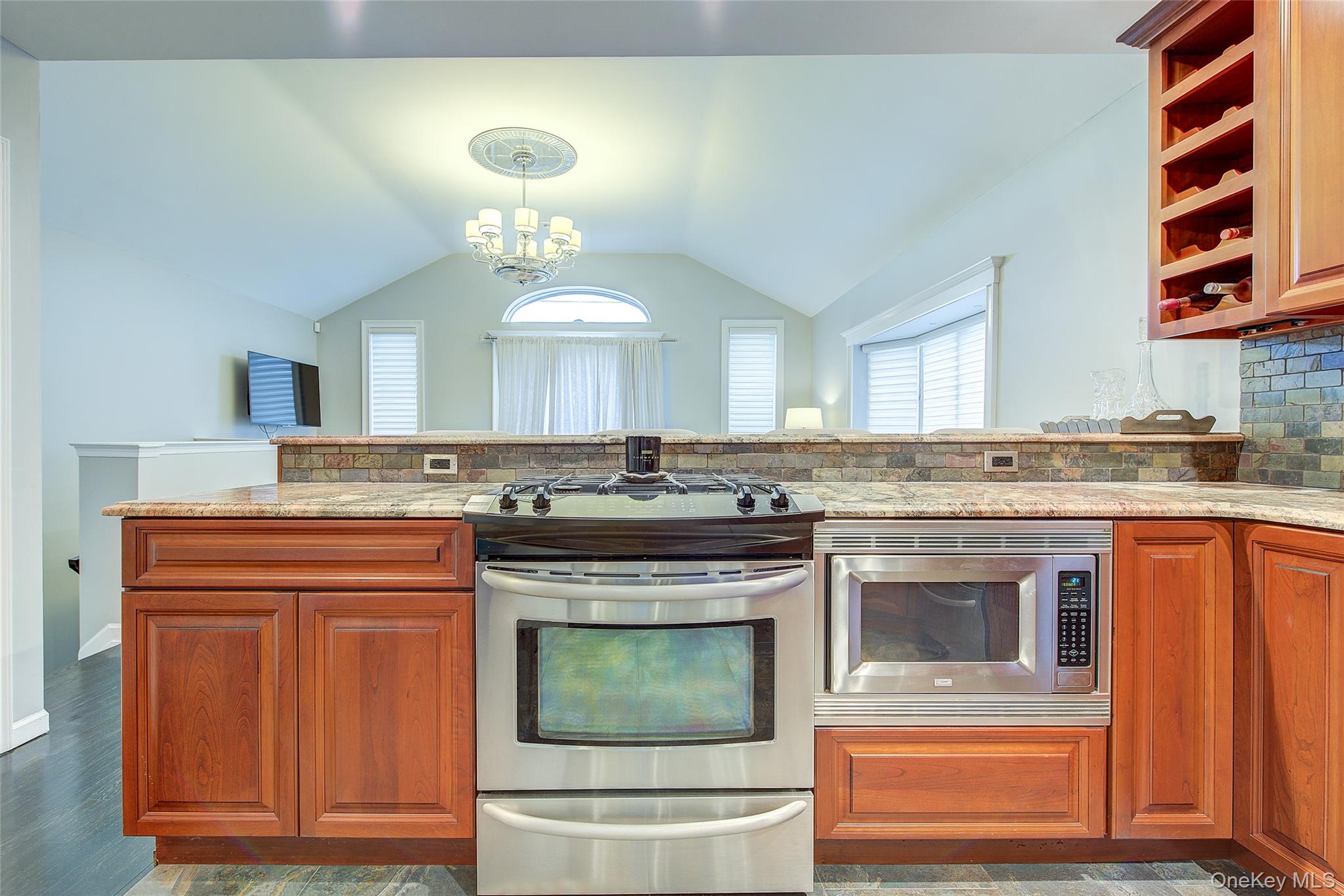 161 Beach 128th Street # 1B, Belle Harbor, NY 11694