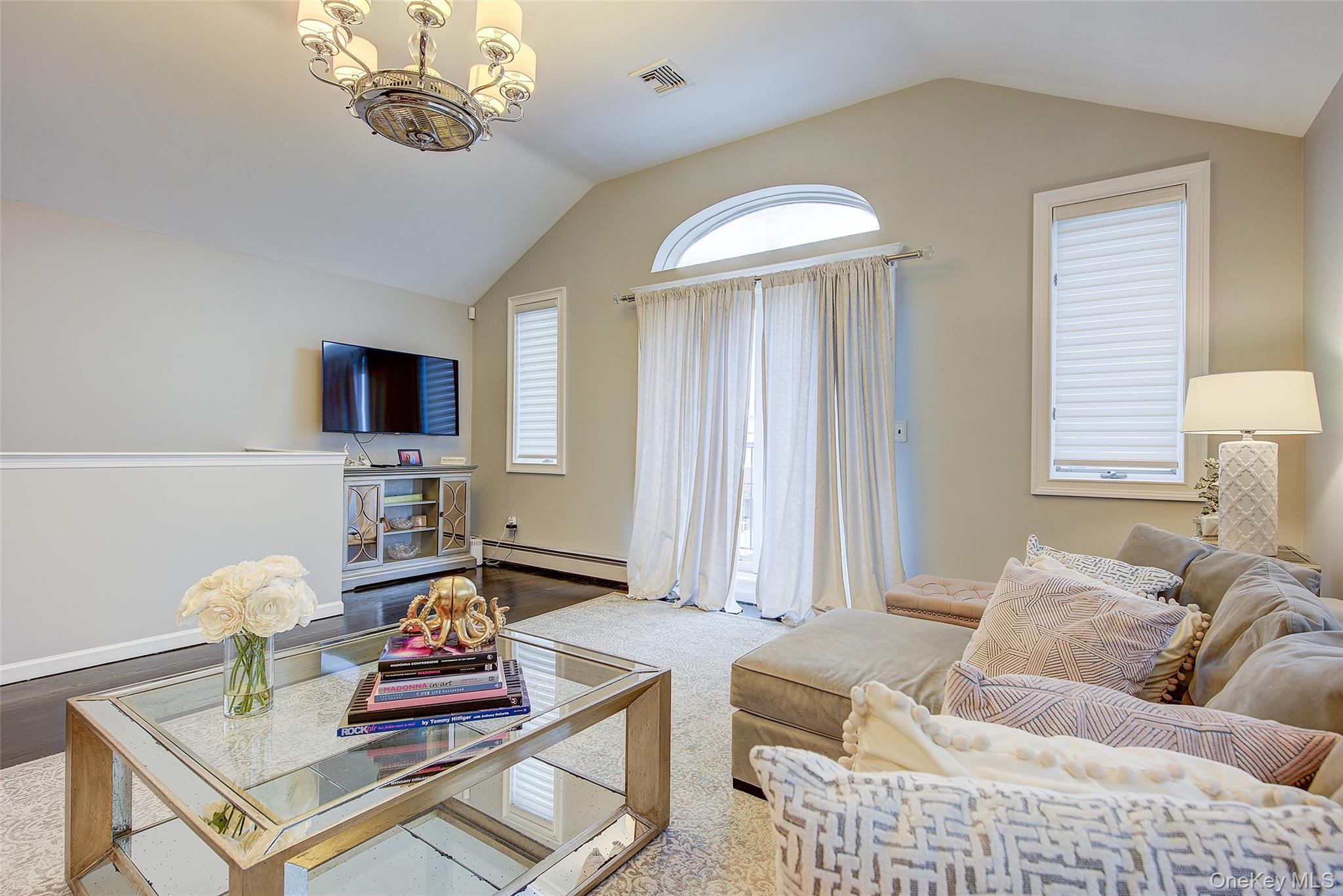 161 Beach 128th Street # 1B, Belle Harbor, NY 11694