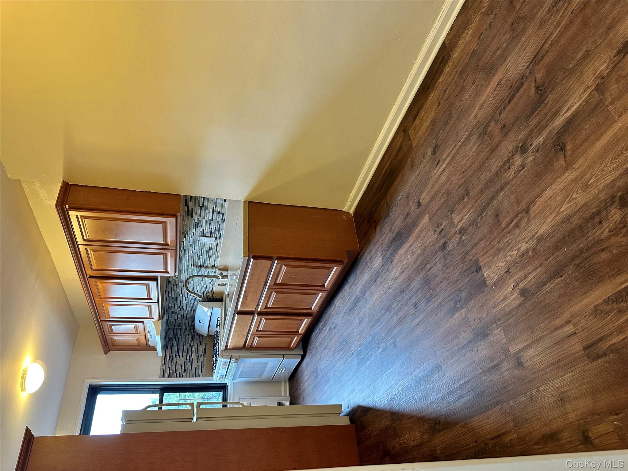 150-25 72 Road # 1J, Flushing, NY 11367