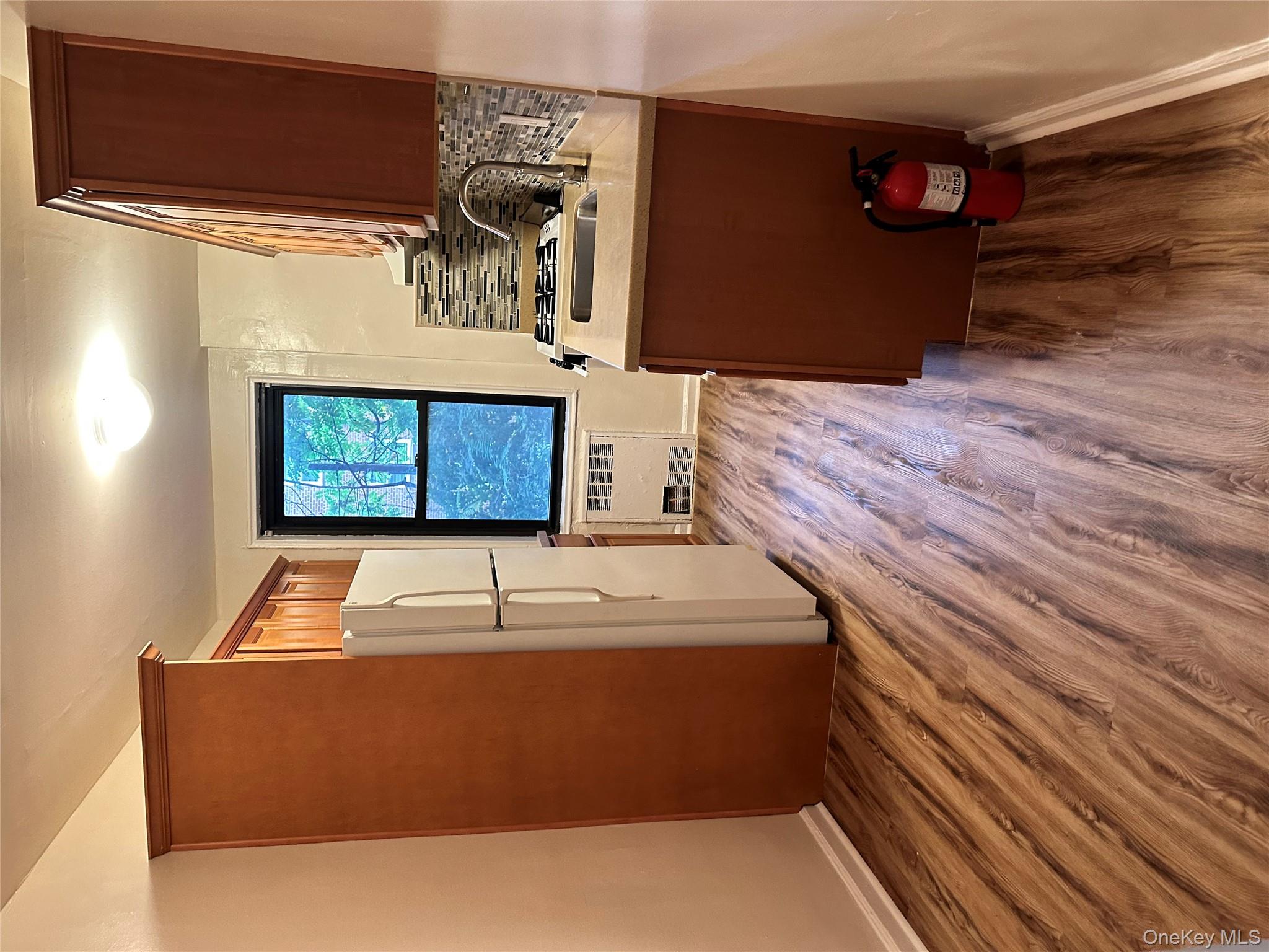 150-25 72 Road # 1J, Flushing, NY 11367