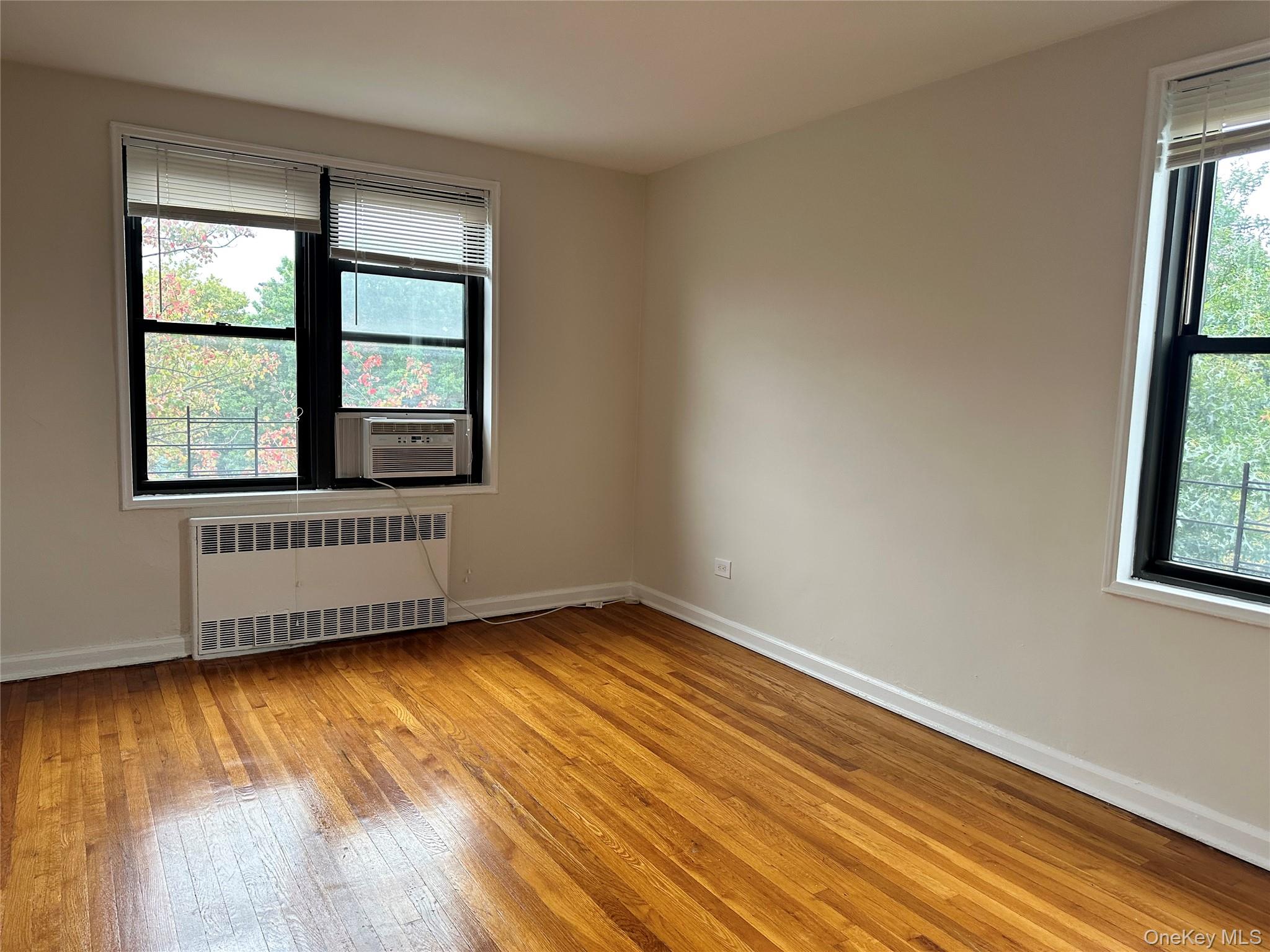 150-25 72 Road # 1J, Flushing, NY 11367