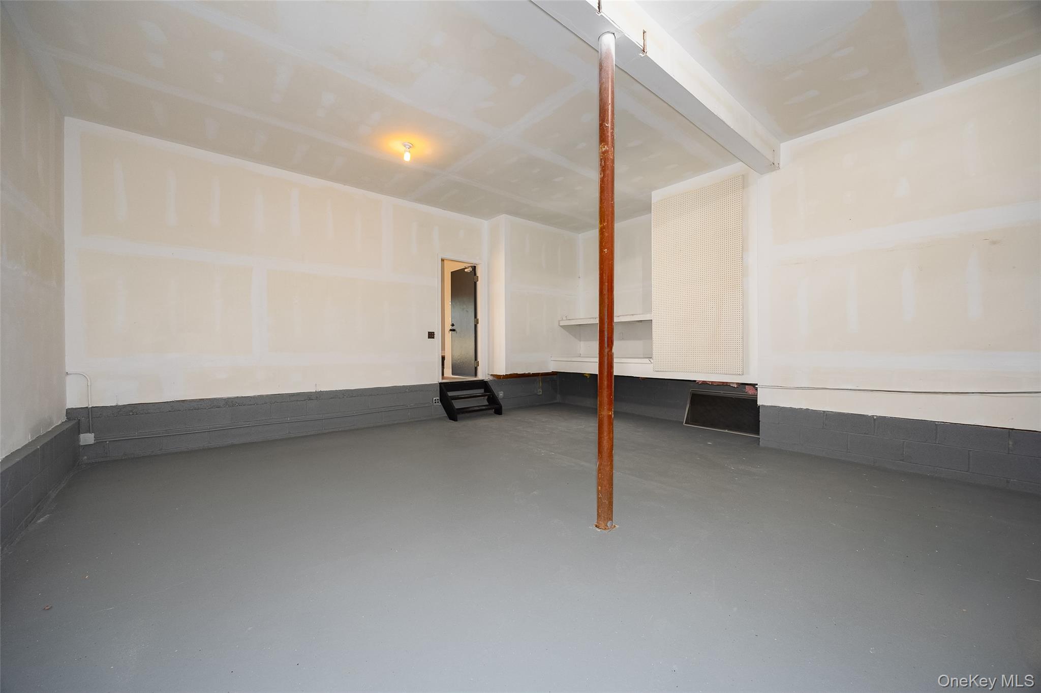 91 Creamery Drive, New Windsor, NY 12553