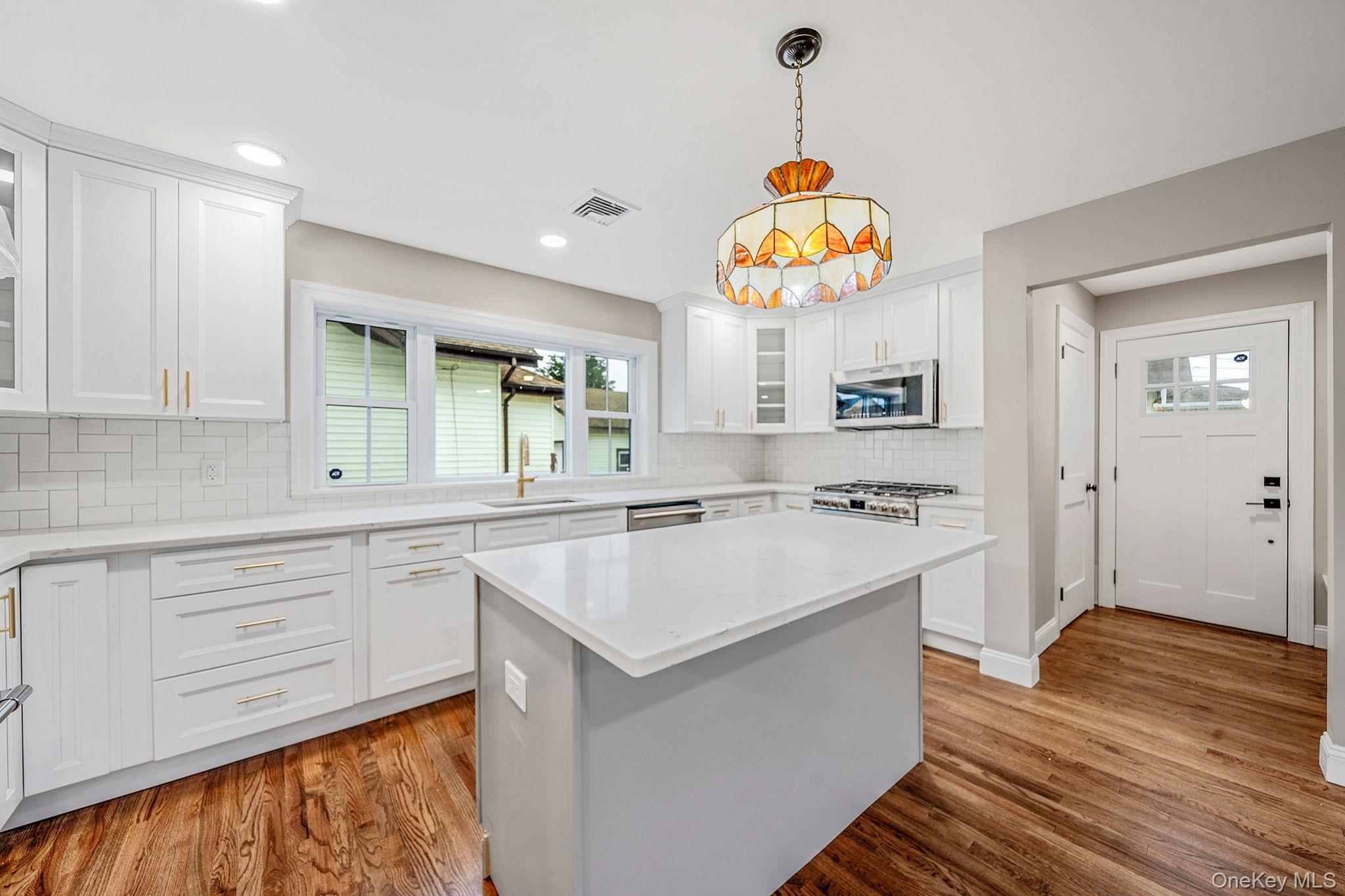 2929 Yale Place, Baldwin, NY 11510