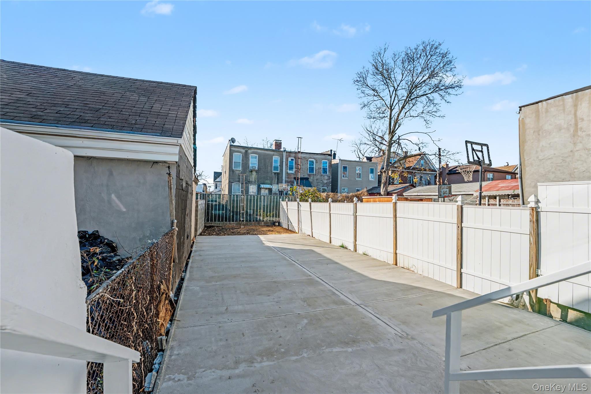 94-42 113th Street, Richmond Hill, NY 11419