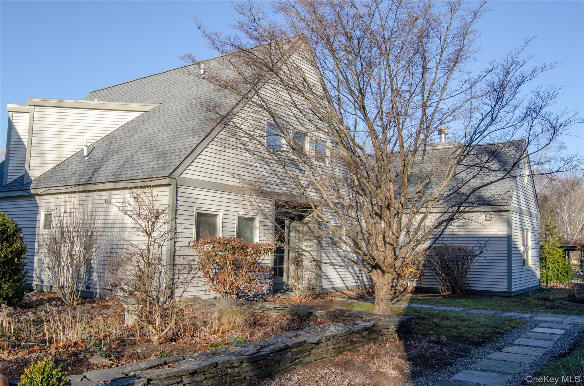 322 Arcadia Drive, ANCRAMDALE, NY 12503