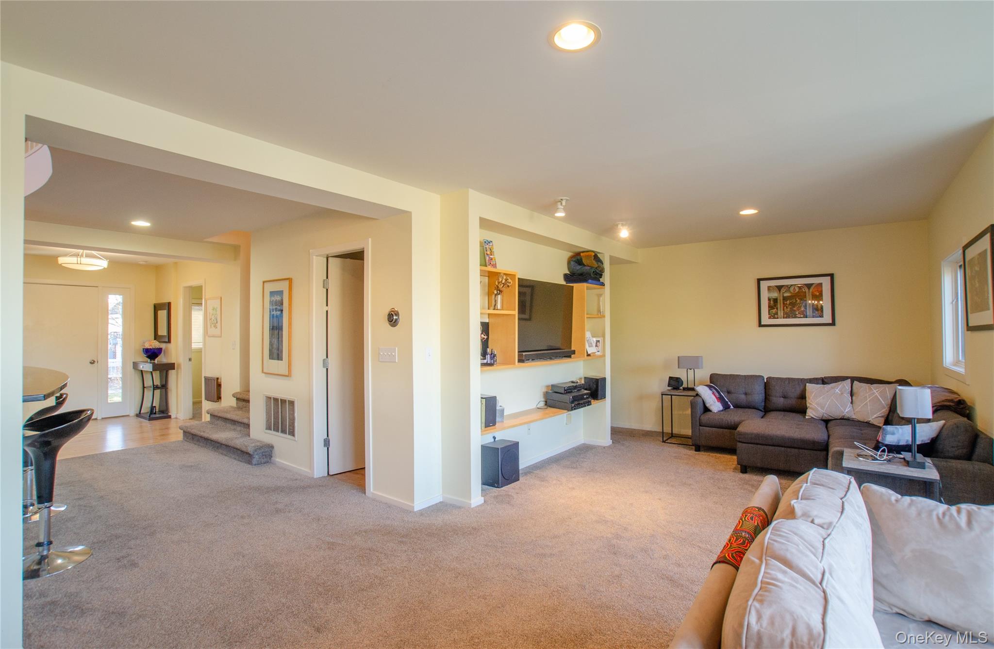 322 Arcadia Drive, ANCRAMDALE, NY 12503