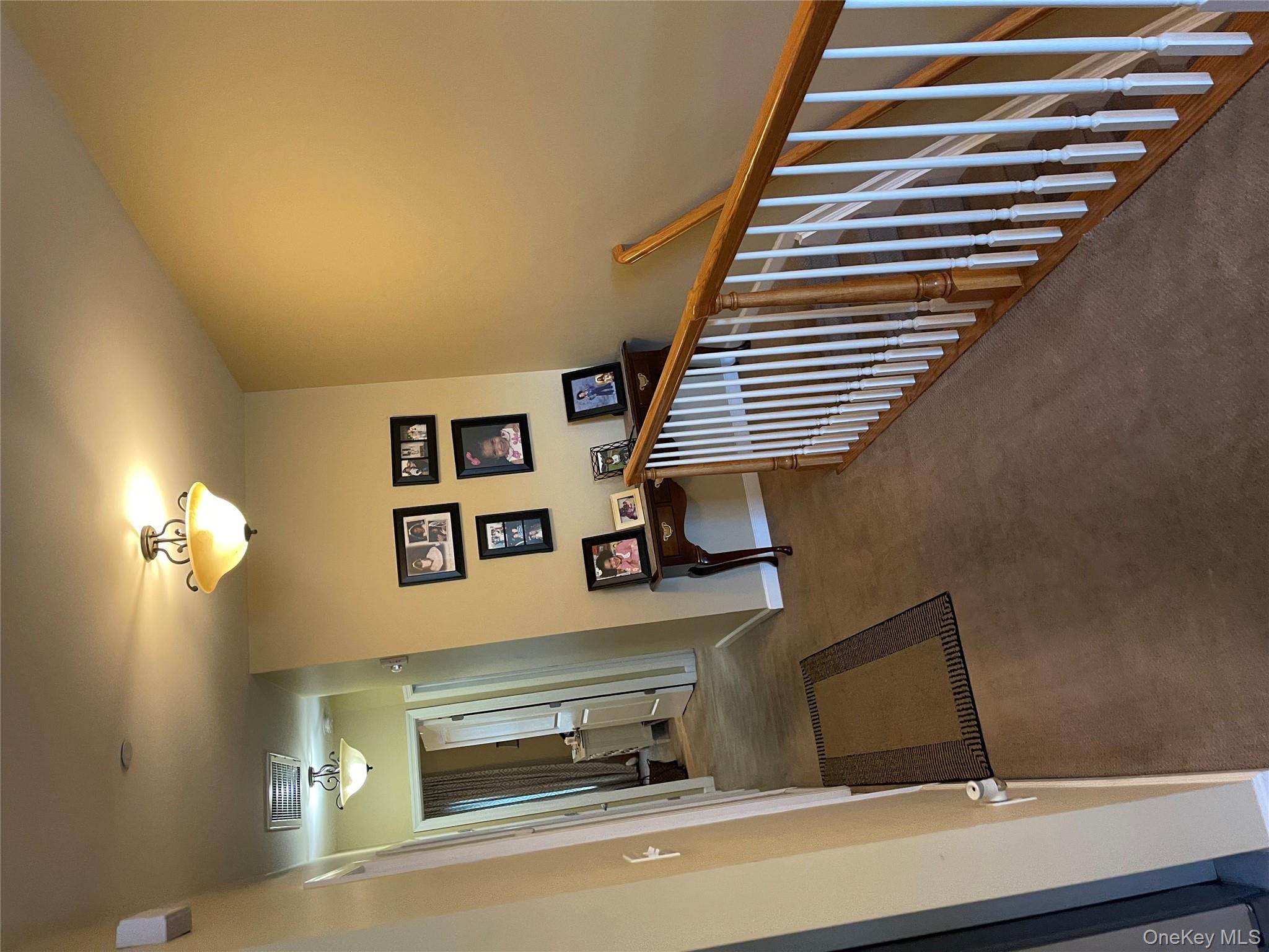 23 Nicole, Copiague, NY 11726