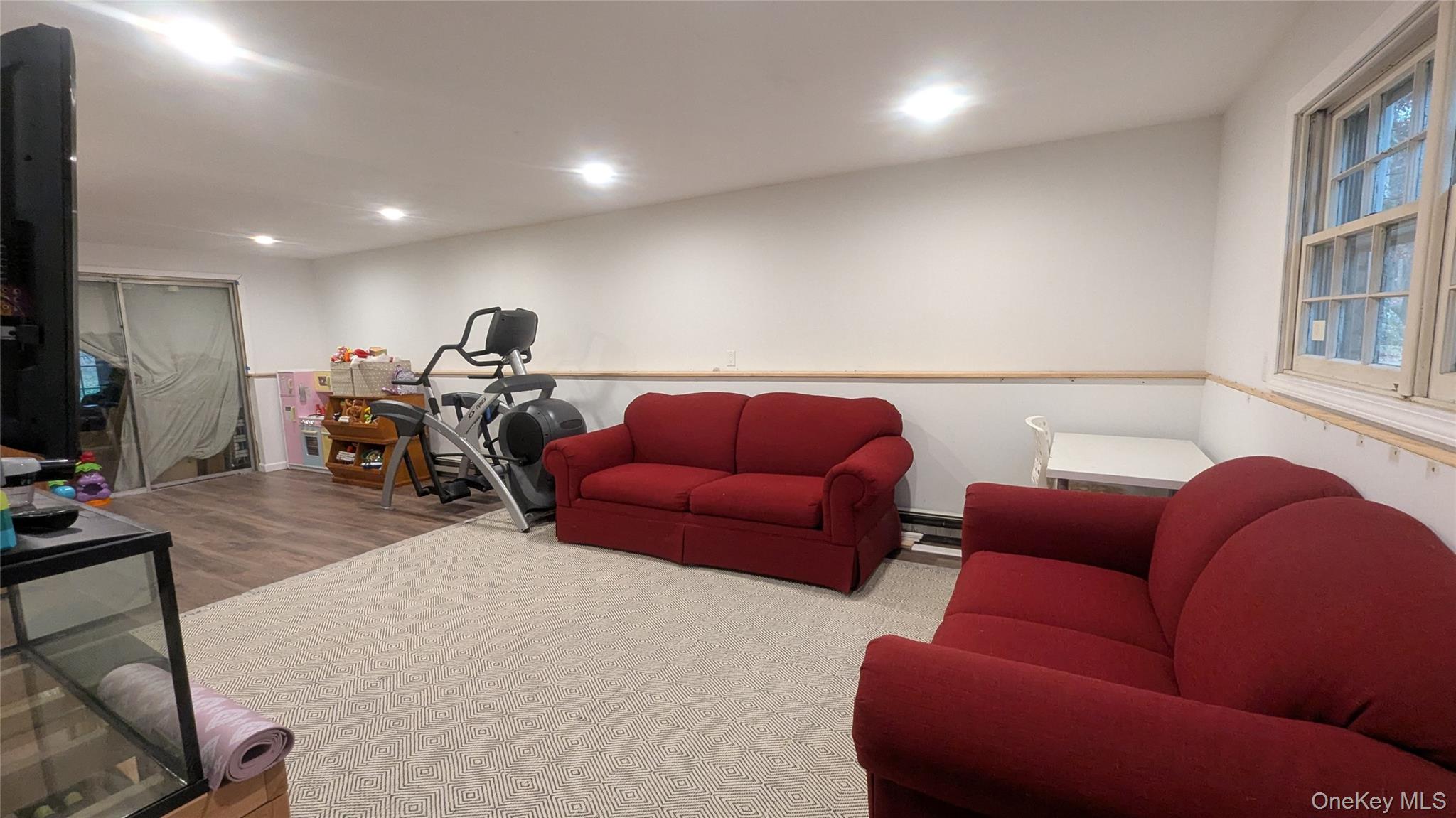 135 Sunset Road, Blauvelt, NY 10913