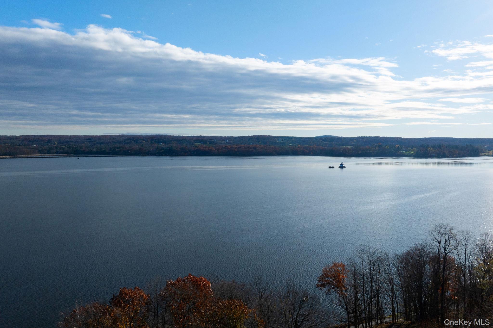 5 AND 7 Riverhill Court, Esopus, NY 12429