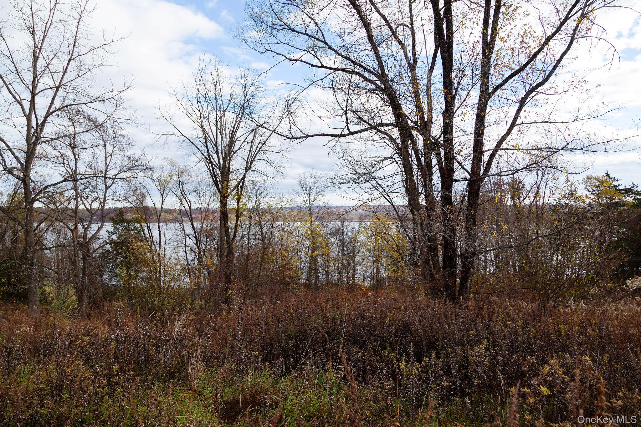 5 AND 7 Riverhill Court, Esopus, NY 12429