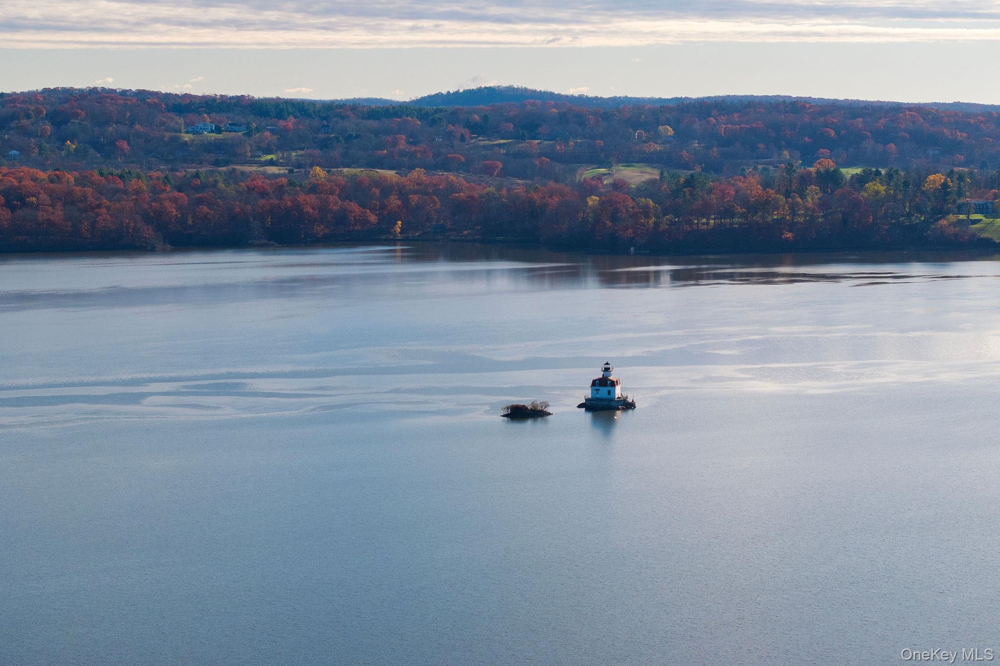 5 AND 7 Riverhill Court, Esopus, NY 12429