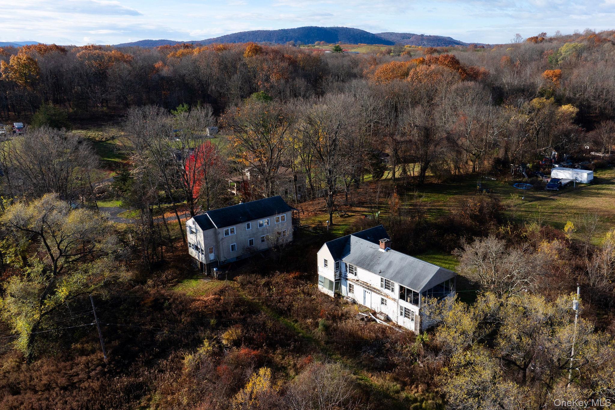 5 AND 7 Riverhill Court, Esopus, NY 12429