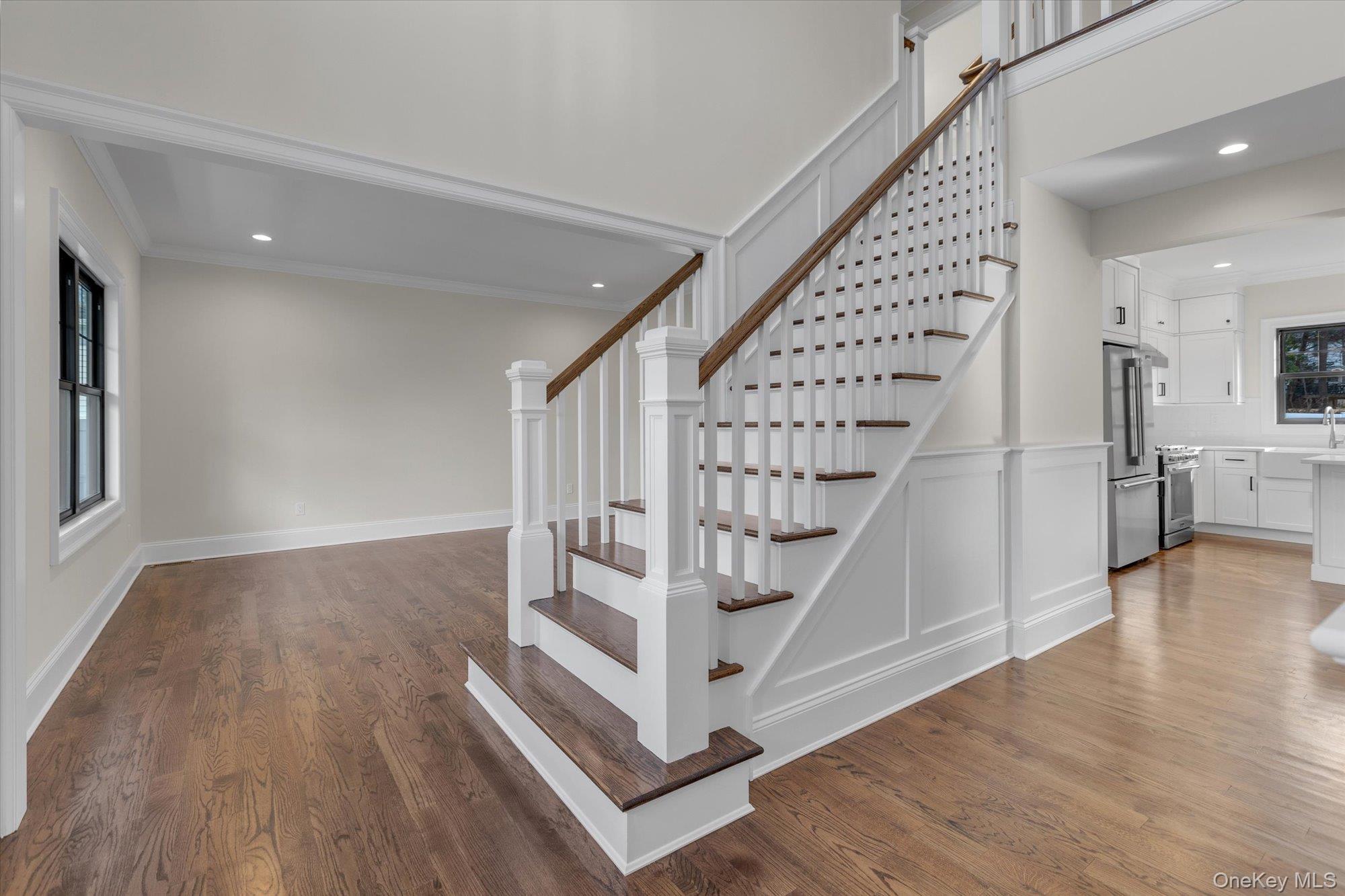 40 N Woodhull Road, Huntington, NY 11743